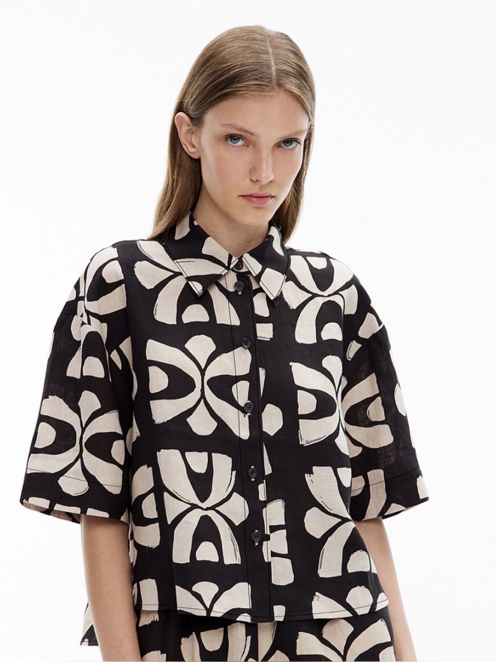 Witchery SHORT SLEEVE PRINTED LINEN SHIRT | Black and Cream - Worn Once